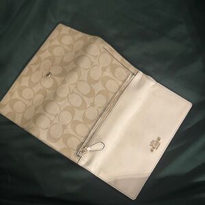 Coach Cream Signature Wallet